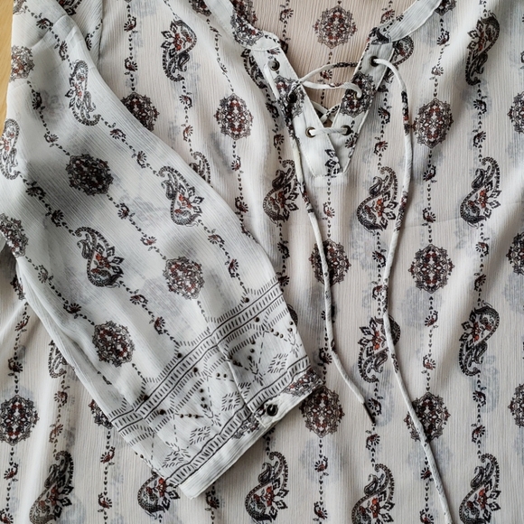 Boho paisley printed top - Picture 3 of 7